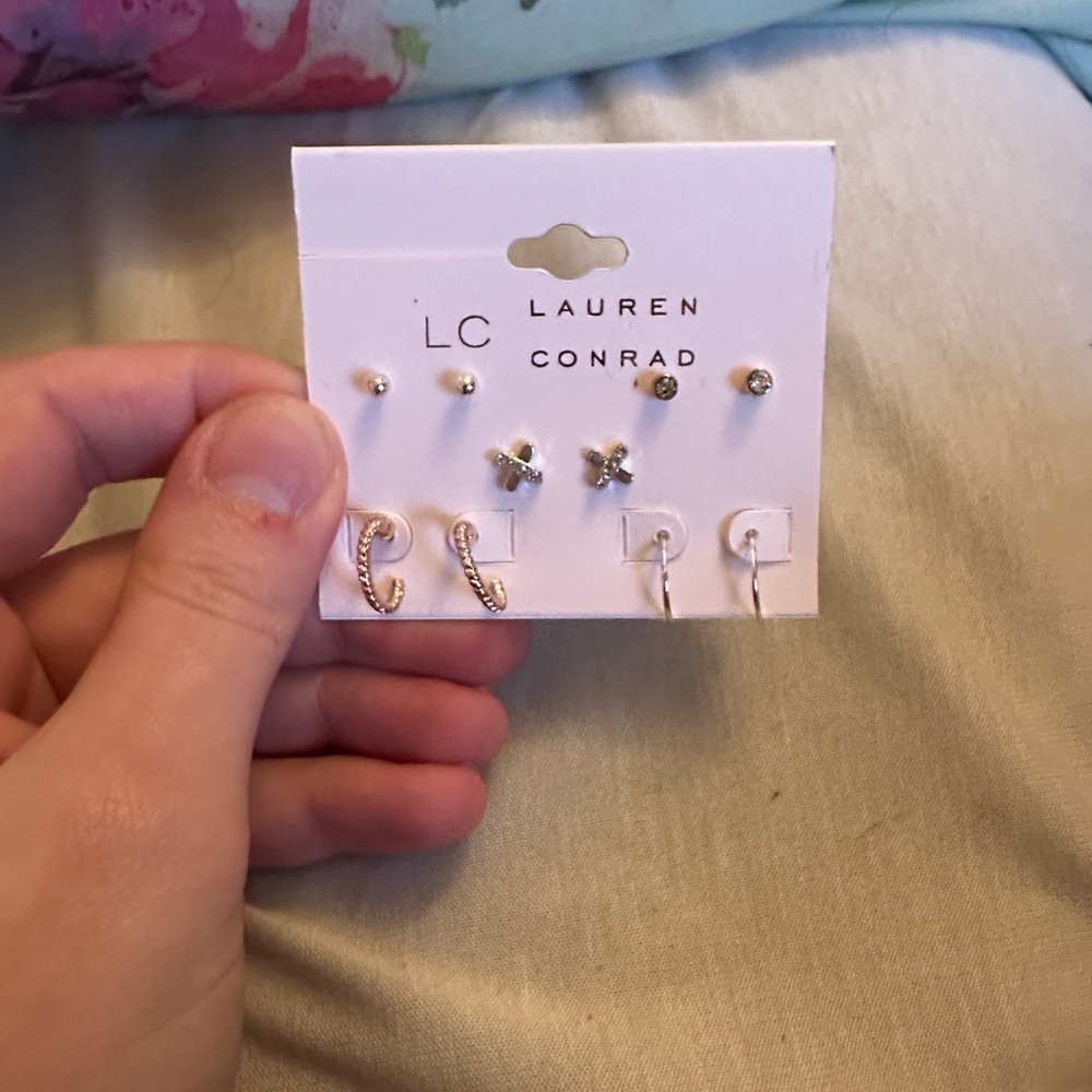 Lauren Conrad earring set